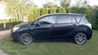 Toyota Verso 2.0 D4D 93kW 7-miestne - 5