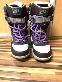 Snowboard Salomon + Nike Zoom force 1 - 5