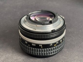 Nikon Nikkor 50mm f1.4 - 5