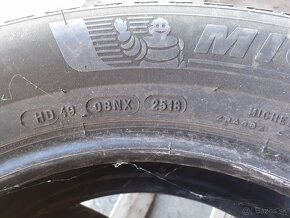 215/60 r16 Michelin - 5