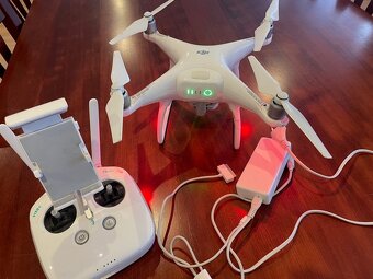 DJI Phantom 4 - 5