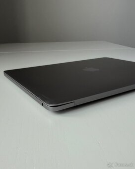 MacBook Pro 2020 - 5