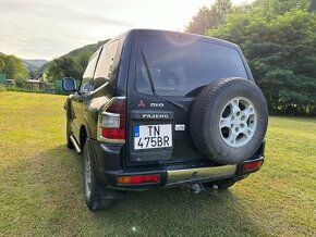 MITSUBISHI PAJERO 3.2 - 5