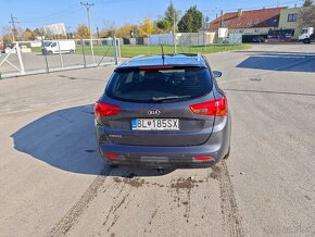 KIA Cee’d Wagon 76000Km Prvý majiteľ - 5