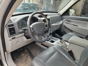 Jeep Cherokee 2.8CRDI - 5