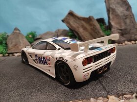 prodám model 1:18 mclaren F1 GTR - 5