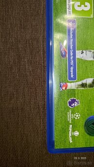 Playstation 5 1 TB plus FIFA 25 - 5