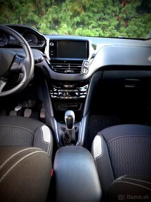 Peugeot 208 1,6 BlueHdi Style - 5