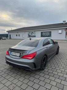 Mercedes CLA 45 AMG - 5