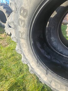 Traktorové pneumatiky 650/65 r38 pirelli - 5