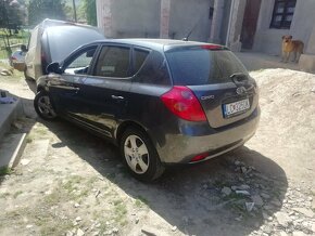 Kia ceed 1.6 crdi - 5