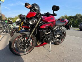 Triumph Street Triple 765 RS - 5