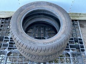 PREDÁM 2 kusy zimné pneumatiky KUMHO 185/65 R15 88T - 5