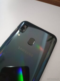 GALAXY A40 - 5