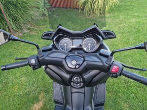 Yamaha X-Max 300 - 5