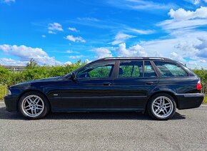 BMW 530i Touring E39 M-packet - 5