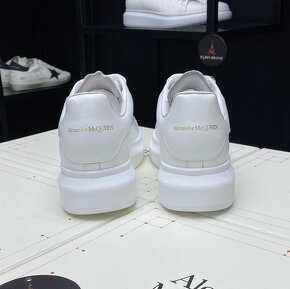 Alexander McQueen  č.36-47 - 5