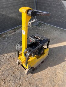 Reverzná vibračná doska Wacker Neuson BPU 2540A 145kg - 5