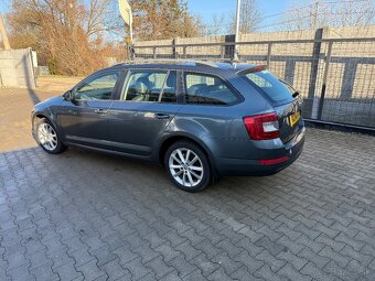 Octavia 1.6 TDI 77kw DSG  Kód: CLHA - 5