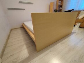 Manželská posteľ Ikea Malm + rošt + matrac - 5