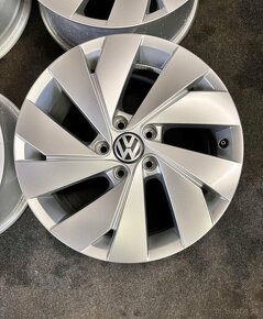 5x112 R17 originál alu Belmont VW Golf 8 - 2019 - 5