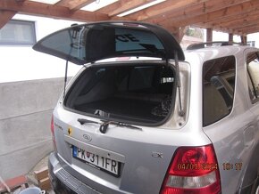 kia sorento2,5crdi.4x4.AUTOMAT - 5