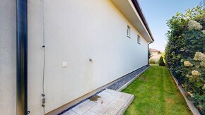 4 izbový, samostatný RD s GARÁŽOU, ZARIADENÝ - 5