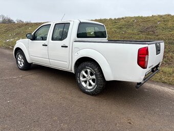 Nissan Navara D40 2,5 dCi Double Cab Long - 5