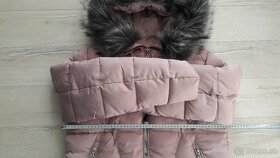 Ružová bunda s kapucňou - 5