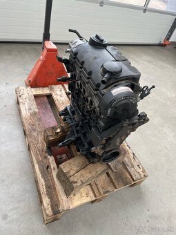 Motor VW Sharan typ BRT - 5