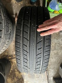 225/50 R17 letné pneumatiky aj s diskami - 5