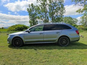 ŠKODA SUPERB COMBI 2.0 TDI 170K ELEGANCE - 5