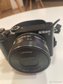 Nikon 1 J5 + 10-30 PD Black - 5