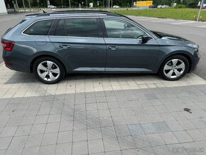 Škoda Superb Combi 2.0 TDi - 5