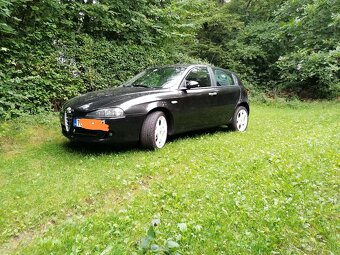 Alfa romeo 147 1.9 JTD r. 2006 - 5