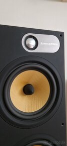 Bowers & Wilkins 684 - 5