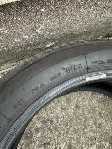 Bridgestone 245/45 r19 98Y RFT - 5