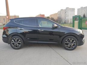 Odstúpim leasing na Hyundai Santa Fe 4x4 r.2016, max. výbava - 5