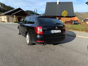 Škoda Superb 2 facelift 2014 4x4 - 5