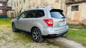 Subaru Forester 2.0 xs comfort 4x4 - 5