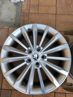 Predam Disky 5x112 R18 Trinity - 5