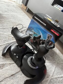 Thrustmaster T.Flight Hotas X - 5