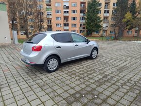 SEAT IBIZA 1,4 BENZÍN, 16V ,R.V.2009 63KW, PÔVODNÝ LAK - 5