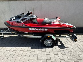 Skútr vodní Sea-Doo RXT XRS 3-up 325hp červený - 5