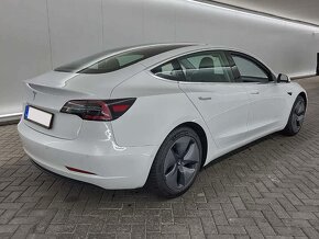 Tesla Model 3 - 5