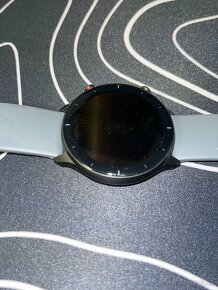 Predám hodinky Amazfit gtr2e - 5