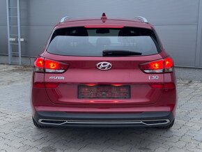 Hyundai i30 CW 1.6 CRDi Family DTC - 5