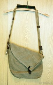 Predám tašku crossbody - cez rameno – 2 farby - 5