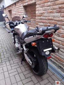 Motocykel Yamaha FZS 1000 Fazer - 5