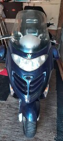 Kymco 250 Grand Dink - 5